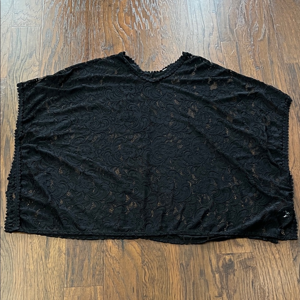 Elegant Black Lace Poncho